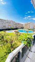 Bazén v ubytování DELUX apartament Salou nebo v jeho okolí