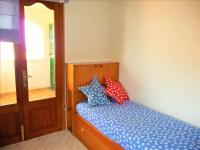 Łóżko lub łóżka w pokoju w obiekcie *****Villa de Món max. 8 Personen, Meerblick + Pool