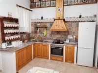 Kuchyň nebo kuchyňský kout v ubytování Archangelos Family House