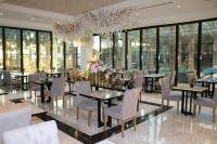 En restaurant eller et andet spisested på Lagoona Beach Luxury Resort and Spa