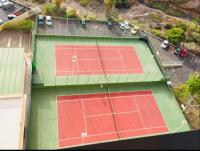Tennis and/or squash facilities at Apartamento Club Paraíso con vista Teide y Mar or nearby