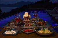 Mad på hotellet eller i nærheden