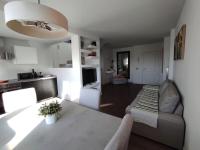 Kuchyň nebo kuchyňský kout v ubytování ATALAYA SUNSET terrazza panoramica privata con vista al mare