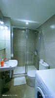A bathroom at MNG-Apart Playa Americas Honda