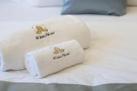 Łóżko lub łóżka w pokoju w obiekcie Willis Hotel Business & Wellness