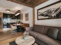 Kuchnia lub aneks kuchenny w obiekcie VAYA St Anton inklusive St Anton Mobilitätskarte