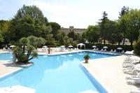 Bazén v ubytovaní Hotel Internazionale Terme alebo v jeho blízkosti