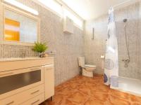Kúpeľňa v ubytovaní Holiday Home Mar Roig by Interhome