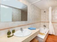 A bathroom at Apartment Green Mar H by Interhome