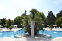 Bazén v ubytovaní Hotel Internazionale Terme alebo v jeho blízkosti