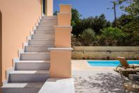 Bazén v ubytovaní Seaview Villa Sofia ' Top destination ' alebo v jeho blízkosti