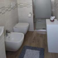A bathroom at B&B CASETTA 42