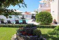 Ogród w obiekcie Apartments in Biograd na Moru - Biograd Riviera 42685