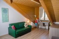 A seating area at Turin Sweet Home