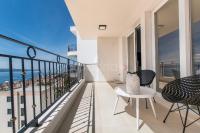 Balkón alebo terasa v ubytovaní Villa Smaragd - Saphir - Luxury Apartment With Shared Pool