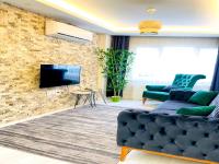 The floor plan of LUXE Bright 2bdr in Center