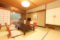 延対寺荘 にあるテレビまたはエンターテインメントセンター