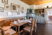 Posezení v ubytování Nordsee-Hotel Arlau-Schleuse