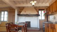 Kuchnia lub aneks kuchenny w obiekcie Villa La Fontana
