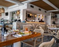 Φαγητό σε αυτό το ξενοδοχείο διαμερισμάτων ή κάπου εκεί κοντά