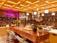 lyf Xi'an Dayanta by Ascott free gym & self-service free laundry roomにあるレストランまたは飲食店