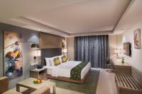 Centara Muscat Hotel Omanにあるベッド