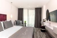 Postel nebo postele na pokoji v ubytování Pera Bosphorus Hotel