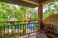 Rõdu või terrass majutusasutuses Best Western Premier Bangtao Beach Resort & Spa