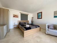 Posezení v ubytování 3 bedroom penthouse close by Parque de la Paloma Benalmádena