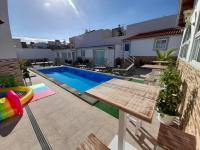 Bazén v ubytování TENERIFE LITTLE VILLAGE 1D nebo v jeho okolí