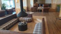 Posezení v ubytování Free SPA в Св. Иван Рилски - Сладък дом сред лукс