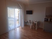 Kuchyňa alebo kuchynka v ubytovaní Przytulny apartament w sercu Karkonoszy