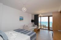 Posteľ alebo postele v izbe v ubytovaní Yianna Caravel Suites "by Checkin" adults only