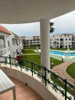 Basen w obiekcie Apartamentos Playa Romana Park lub w pobliżu
