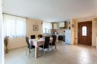 Kuchnia lub aneks kuchenny w obiekcie Apartments Lily