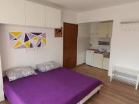 Kuchyňa alebo kuchynka v ubytovaní Apartments Crikvenica Megan 2