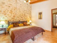 Postel nebo postele na pokoji v ubytování Holiday Home Can Felip by Interhome