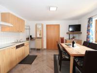 Kuchyňa alebo kuchynka v ubytovaní Apartment Schweiberer-2 by Interhome