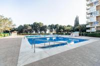 Bazén v ubytování Sun Coast Benalmádena -- Superb studio with 4 pools, gardens & breakfast nebo v jeho okolí