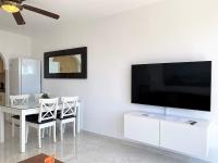 TV a/nebo společenská místnost v ubytování Villa Casa la Vida Casasol