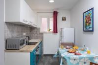 Kuchyň nebo kuchyňský kout v ubytování Gabriel Apartment Dubrovnik