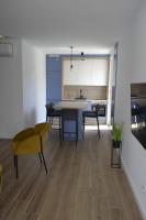 Kuchyňa alebo kuchynka v ubytovaní Villa Apartment Joel