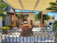 Posedenie v ubytovaní Maison Ciccio - il Monticello con Sauna Privata