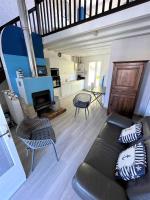 Kuchnia lub aneks kuchenny w obiekcie Réf 277 Seignosse LES BOURDAINES , à proximité immédiate de la plage, Villa patio classée 2 étoiles , 8 personnes