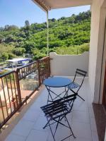 A balcony or terrace at B&B CasaBuddace