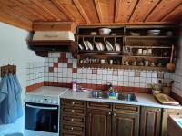 A kitchen or kitchenette at House Rodia