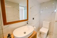 Kúpeľňa v ubytovaní Nem Home, amazing 1 bedroom house