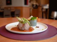 Jídlo v hotelu nebo okolí