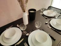 Napoje w obiekcie Appartement calme avec jardin privatif - 3 -