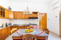 A kitchen or kitchenette at Paco House